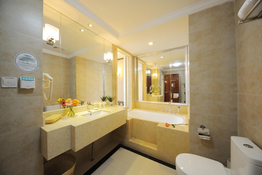 Greentree Inn Shanghai West Huaxia Road Metro Station Express Hotel חדר תמונה